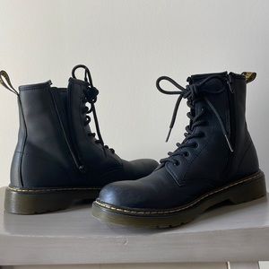 Youth doc Martin boots with zipper!! Only worn once!!